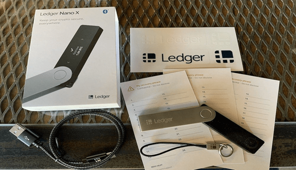 Ledger Nano X - 7 Best Tron Wallets for Staking and Storage