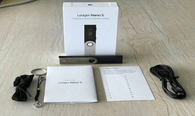Ledger Nano S - 7 Best Tron Wallets for Staking and Storage